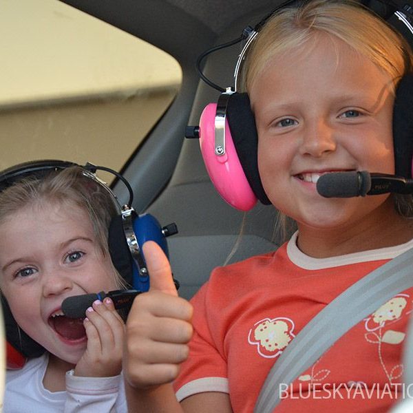 Okružní fotolet nad středními a severními Čechami 5.6.2015 s Blue Sky Aviation
Libor Svacek, Kaplicka 447, 381 01 Cesky Krumlov, CZ. E- mail:  box@fotosvacek.cz